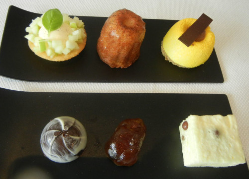 Petit Four